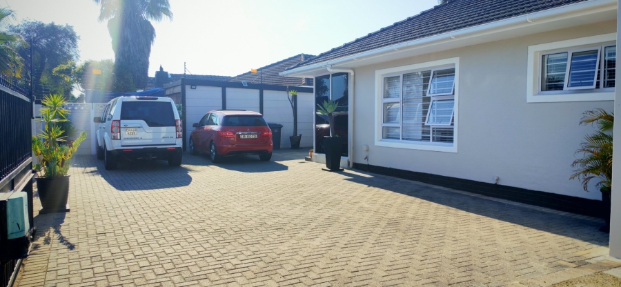 3 Bedroom Property for Sale in Ferness Estate Western Cape